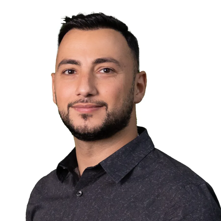 Sari Yono, CTO and Co-Founder